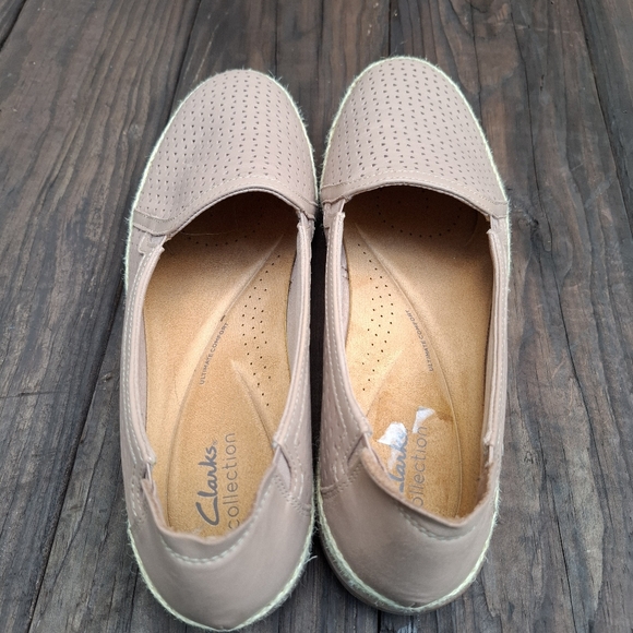 Clarks Elaina Ruby Slip-On Shoes Size 12 - Picture 2 of 7